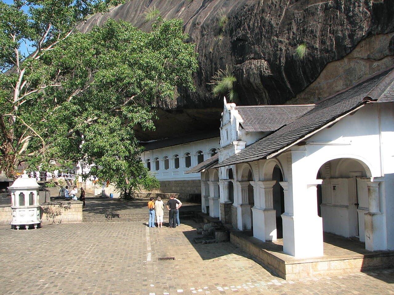 Dambulla Cave Temple